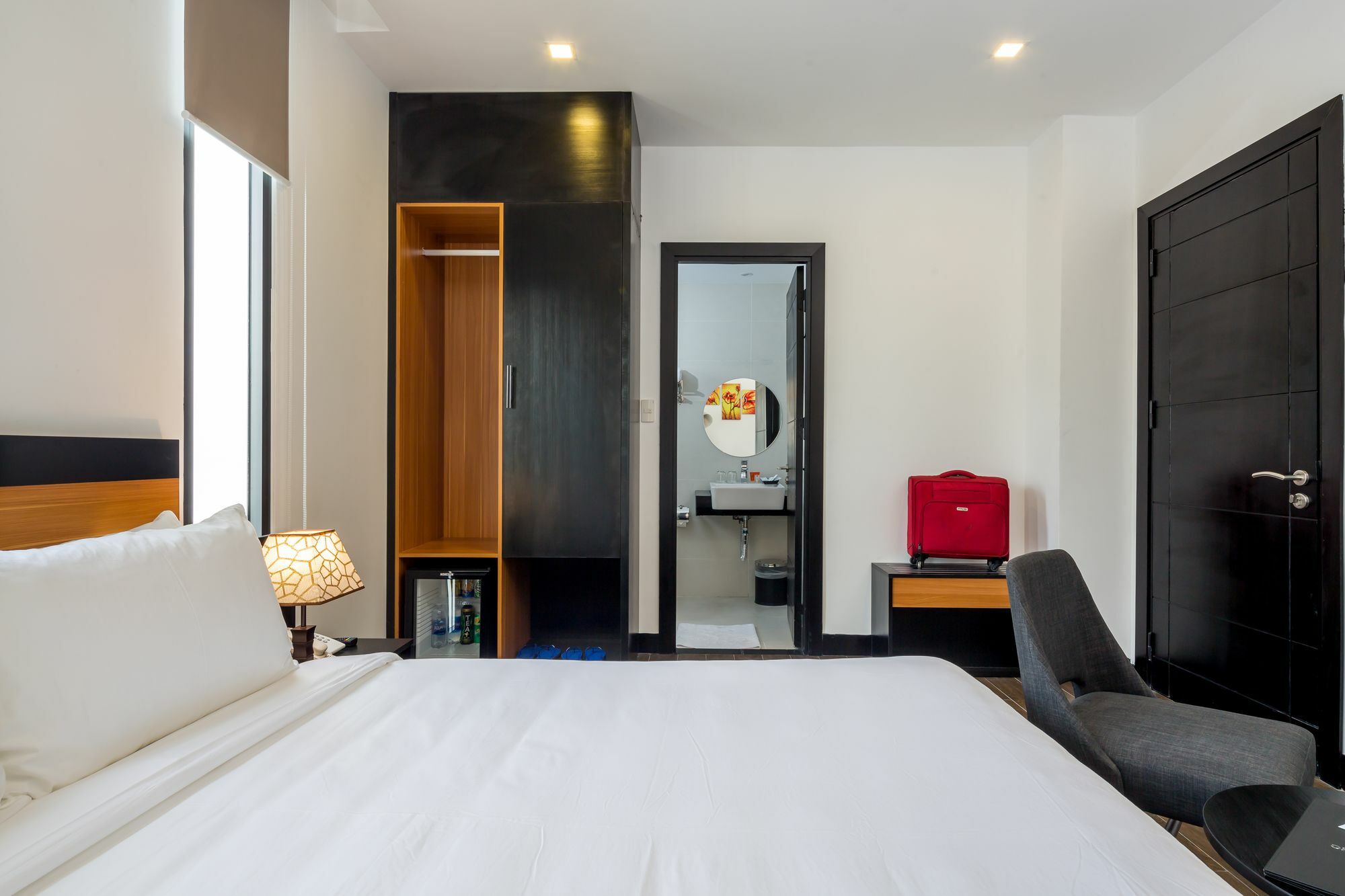 Platinum Danang Hotel Exterior foto