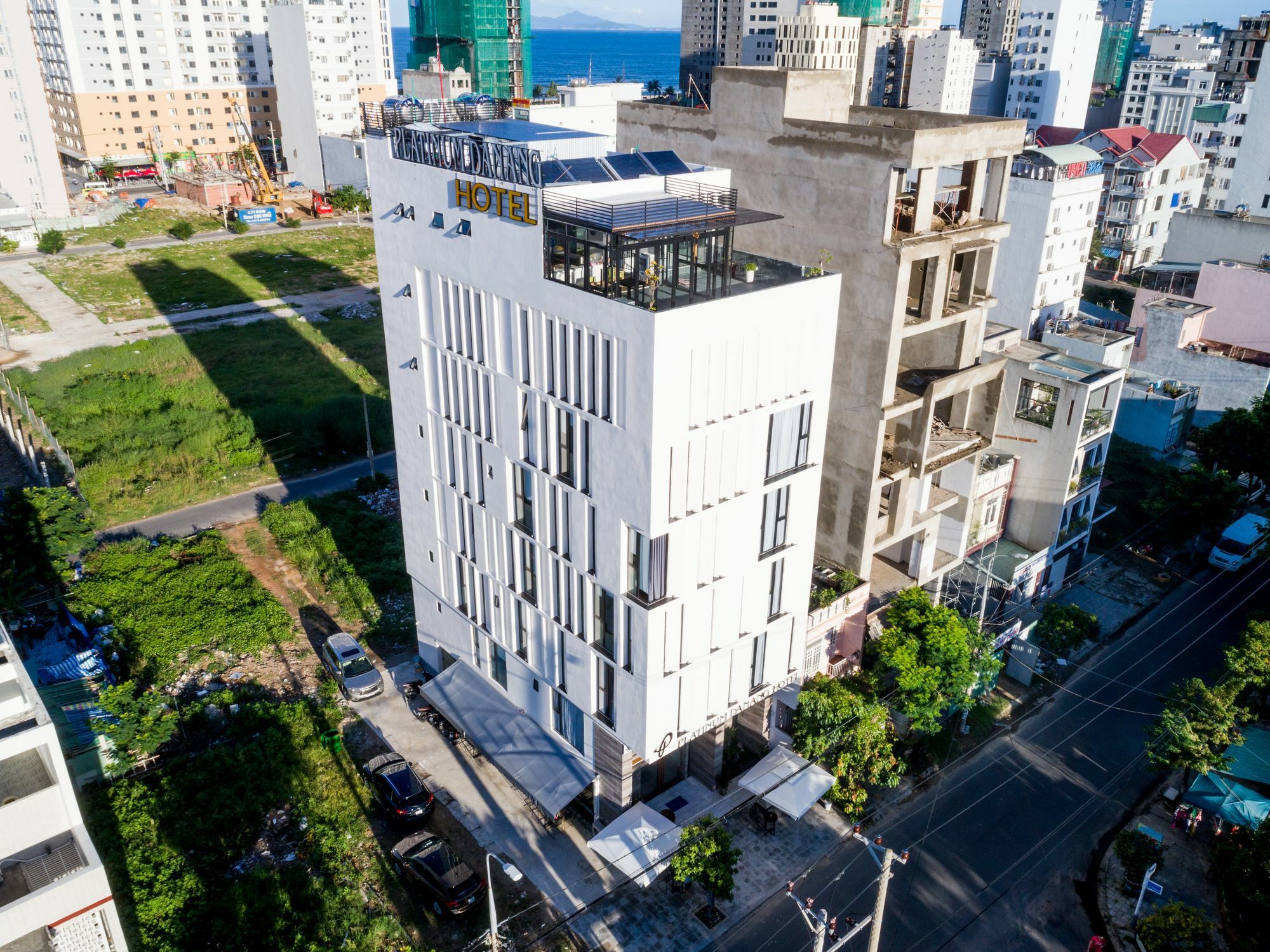Platinum Danang Hotel Exterior foto